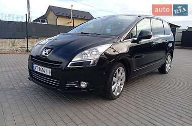 Микровэн Peugeot 5008 2013 в Городенке