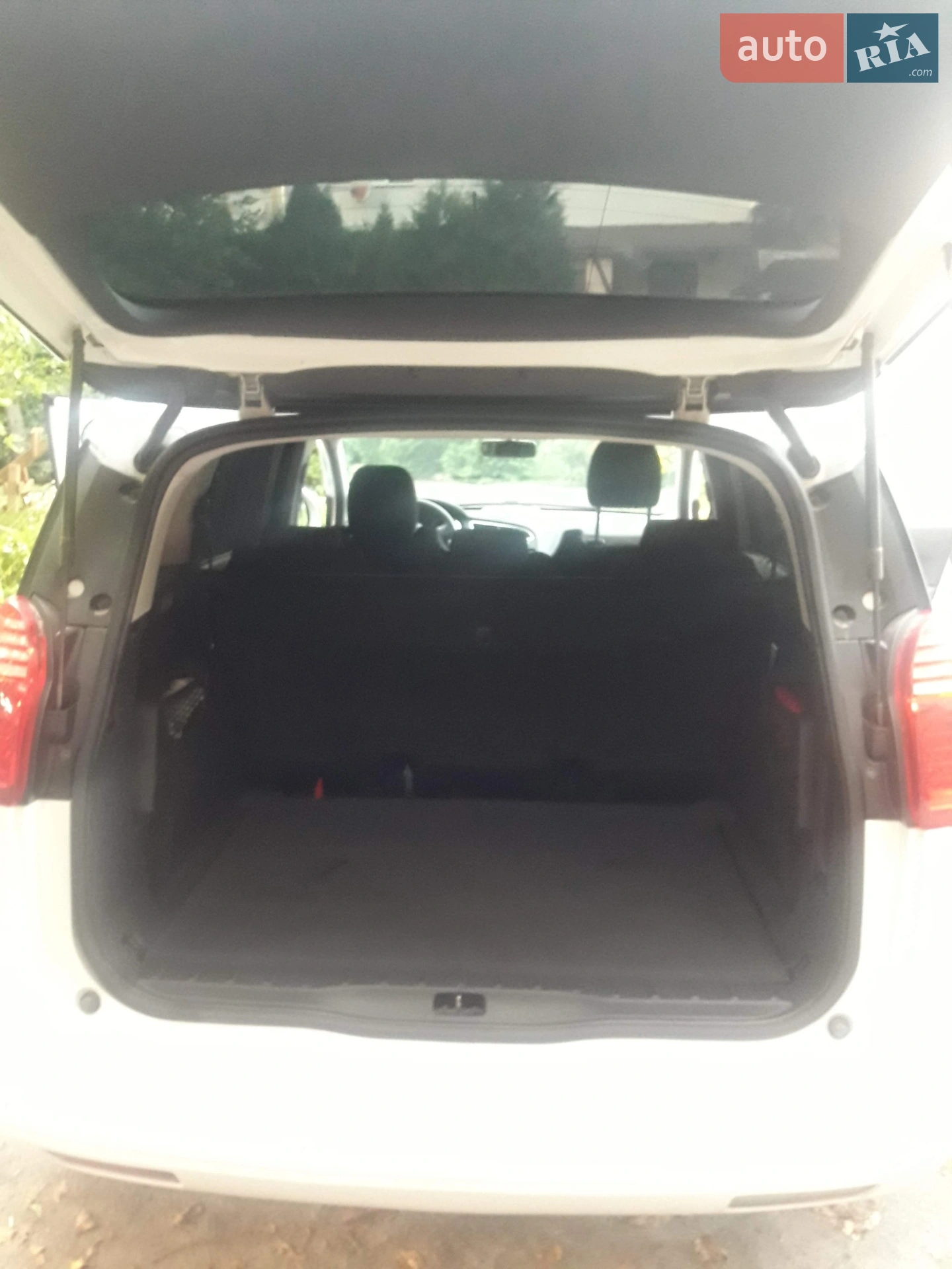 2012 Peugeot 5008 - мініатюра 5