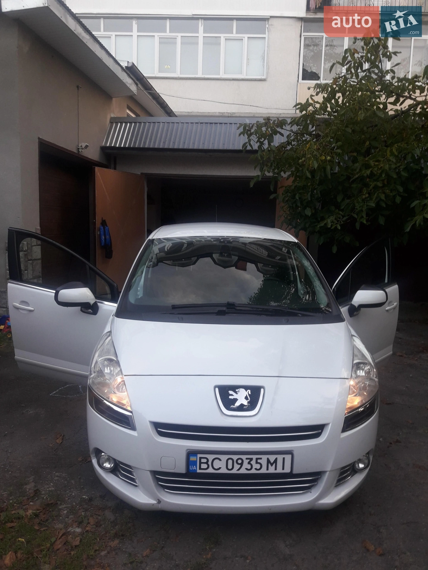 2012 Peugeot 5008 - мініатюра 8