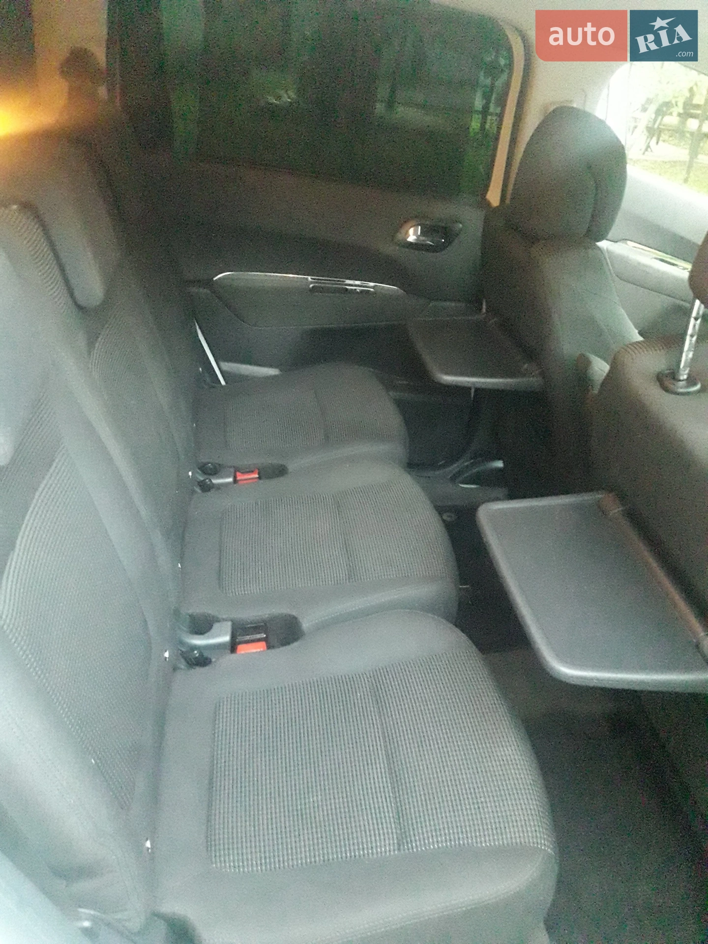 2012 Peugeot 5008 - мініатюра 13