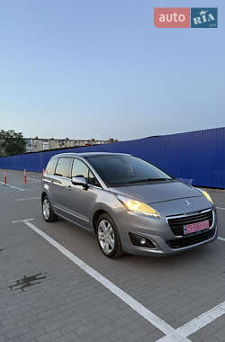 Микровэн Peugeot 5008 2014 в Калуше