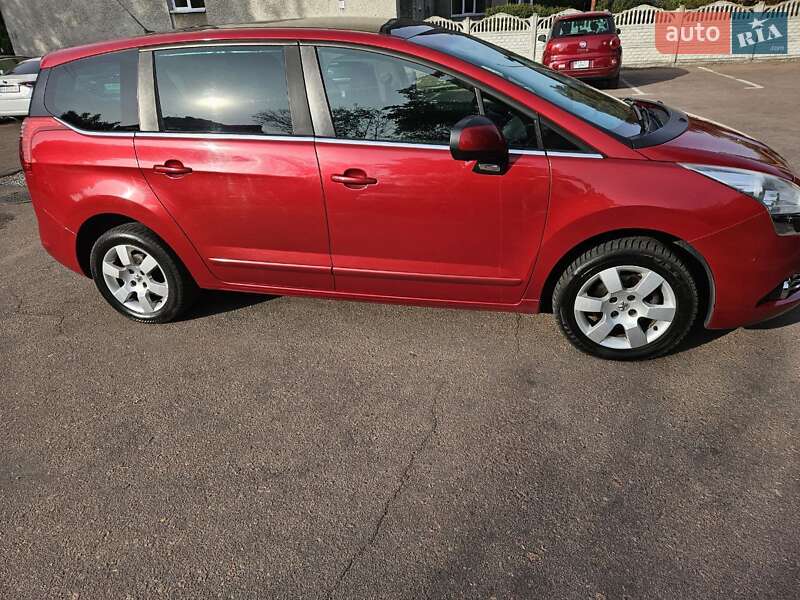 Мікровен Peugeot 5008 2012 в Житомирі