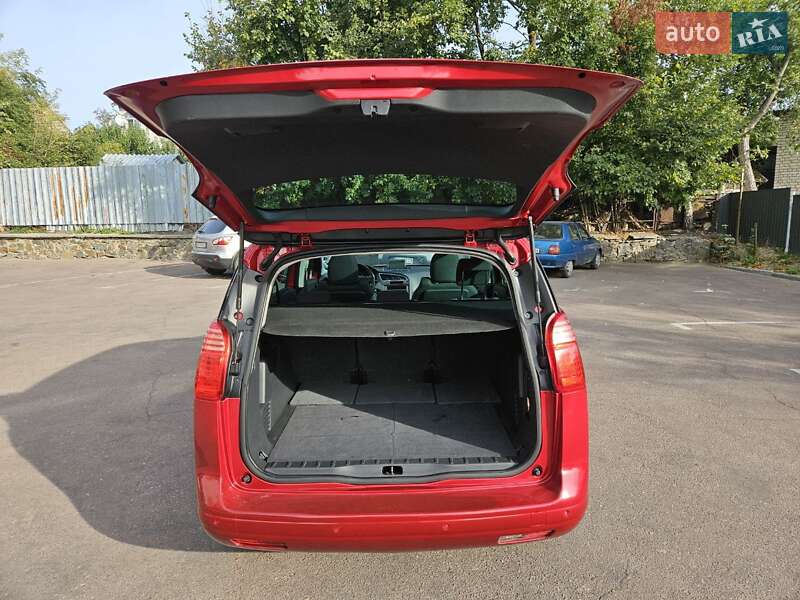 Мікровен Peugeot 5008 2012 в Житомирі