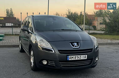 Мікровен Peugeot 5008 2013 в Баранівці