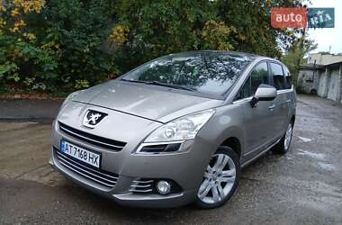 Микровэн Peugeot 5008 2009 в Калуше