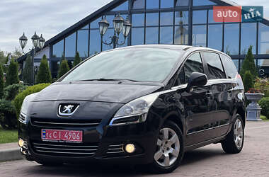 Микровэн Peugeot 5008 2012 в Стрые