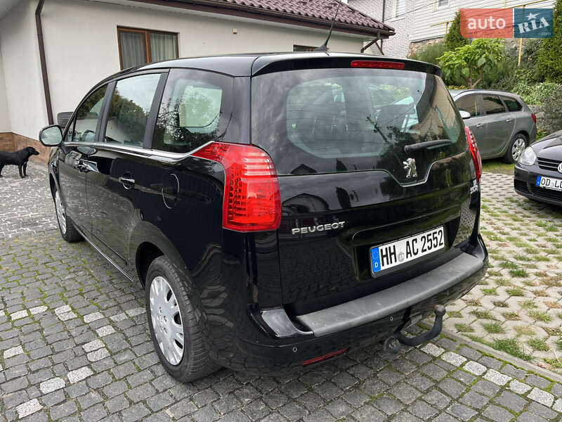 Мікровен Peugeot 5008 2010 в Звягелі