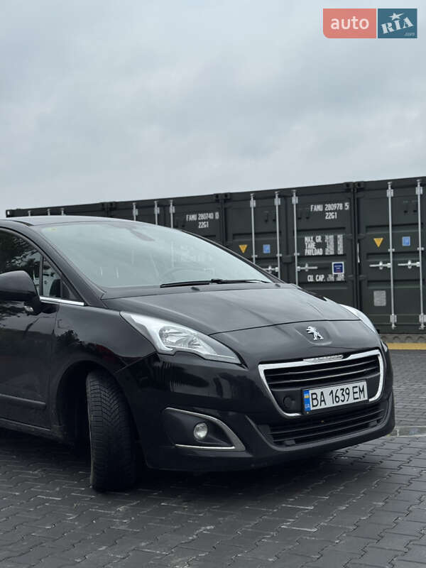 Микровэн Peugeot 5008 2014 в Голованевске фото 2 Микровэн Peugeot 5008 2014 в Голованевске