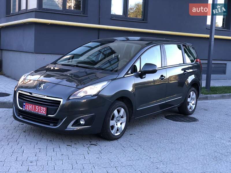 Микровэн Peugeot 5008 2014 в Львове