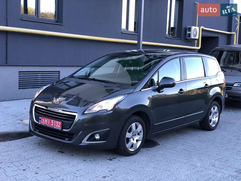Микровэн Peugeot 5008 2014 в Львове