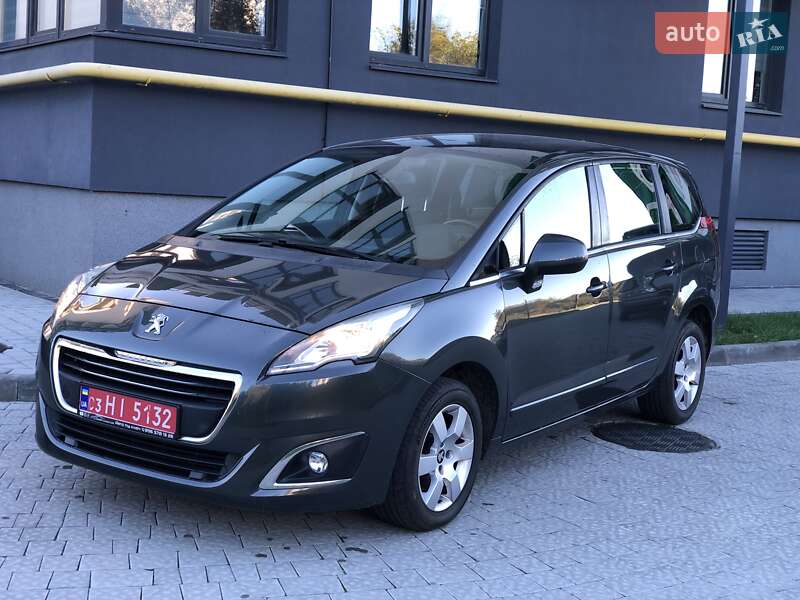 Микровэн Peugeot 5008 2014 в Львове
