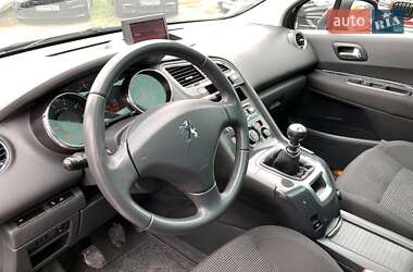 Микровэн Peugeot 5008 2009 в 