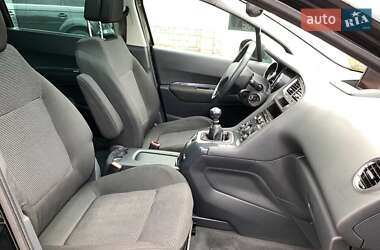 Микровэн Peugeot 5008 2009 в 