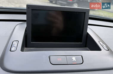 Микровэн Peugeot 5008 2013 в 