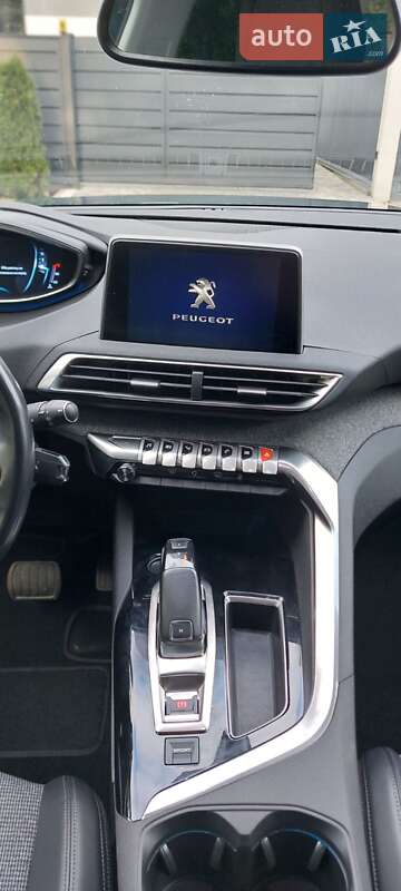 Позашляховик / Кросовер Peugeot 5008 2019 в Львові