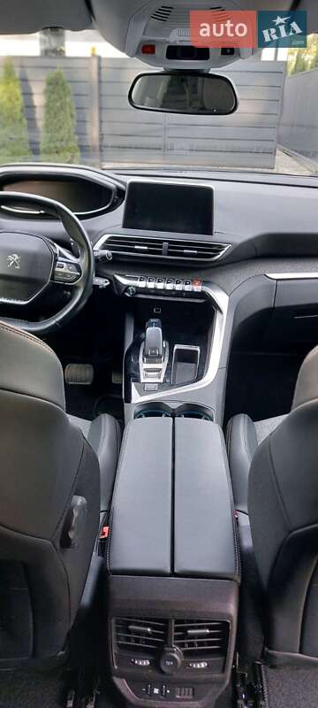 Позашляховик / Кросовер Peugeot 5008 2019 в Львові