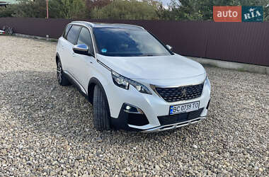 Внедорожник / Кроссовер Peugeot 5008 2017 в 