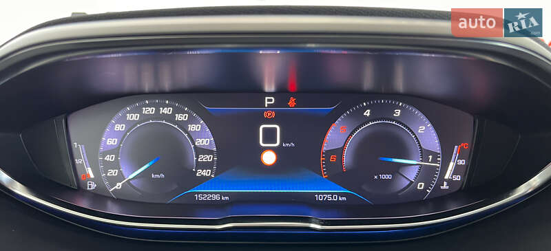 Внедорожник / Кроссовер Peugeot 5008 2019 в Львове