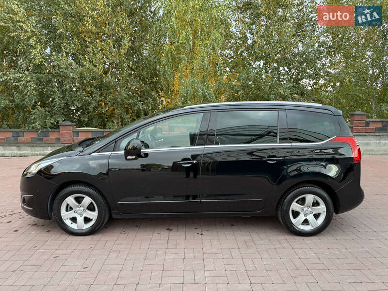 Микровэн Peugeot 5008 2014 в Ровно