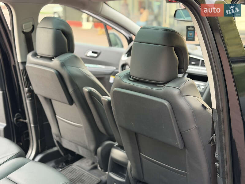 Микровэн Peugeot 5008 2014 в Ровно