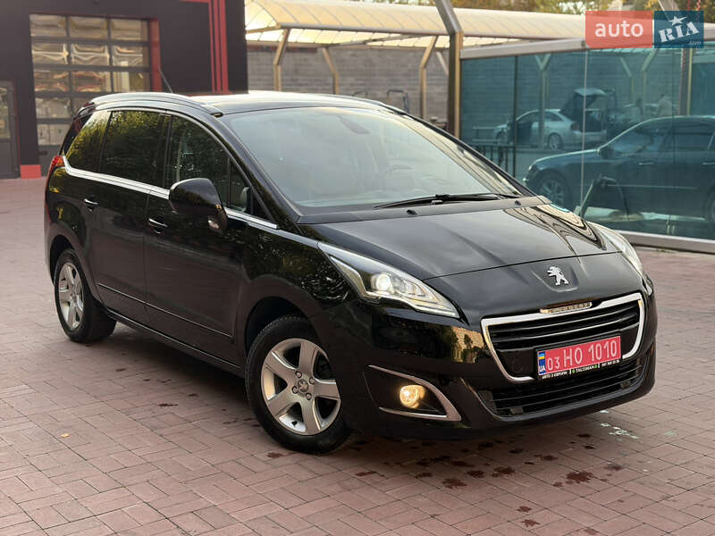 Микровэн Peugeot 5008 2014 в Ровно