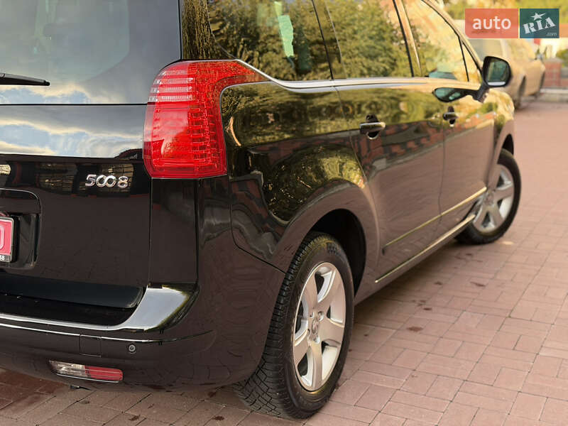 Микровэн Peugeot 5008 2014 в Ровно