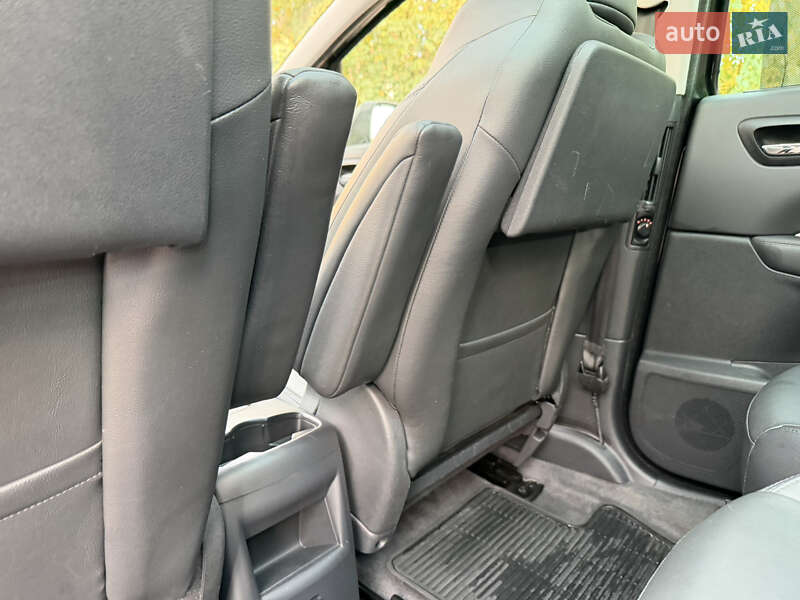 Микровэн Peugeot 5008 2014 в Ровно