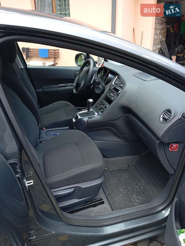 Микровэн Peugeot 5008 2012 в Ковеле
