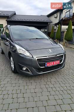 Микровэн Peugeot 5008 2015 в 