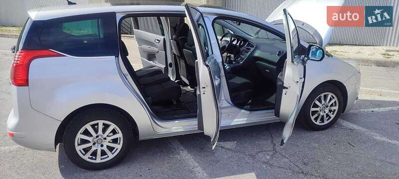 Мікровен Peugeot 5008 2010 в Хмельницькому фото 12 Мікровен Peugeot 5008 2010 в Хмельницькому