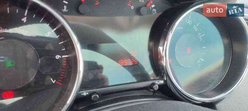 Мікровен Peugeot 5008 2010 в Хмельницькому фото 35 Мікровен Peugeot 5008 2010 в Хмельницькому