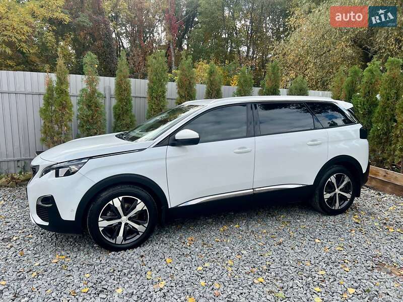 Позашляховик / Кросовер Peugeot 5008 2017 в Полтаві фото 11 Позашляховик / Кросовер Peugeot 5008 2017 в Полтаві