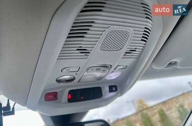 Внедорожник / Кроссовер Peugeot 5008 2017 в 