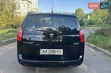 Микровэн Peugeot 5008 2010 в 