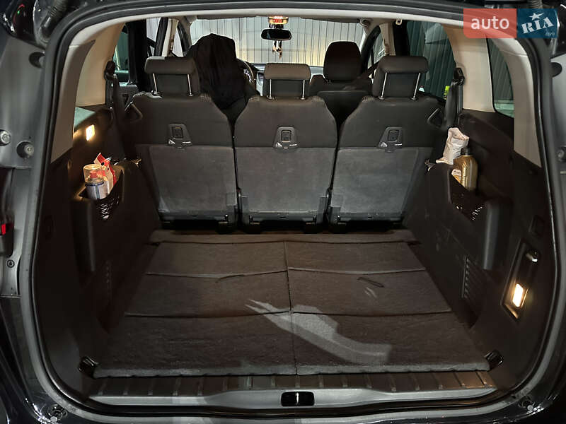 Мікровен Peugeot 5008 2010 в Києві