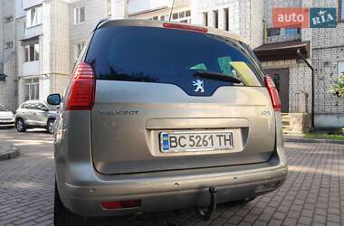 Микровэн Peugeot 5008 2010 в 
