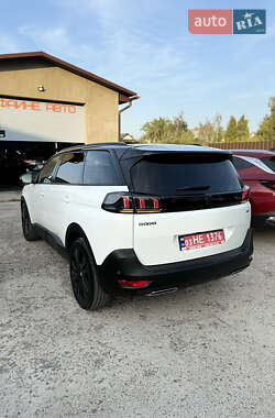 Внедорожник / Кроссовер Peugeot 5008 2022 в 