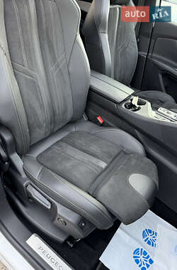 Внедорожник / Кроссовер Peugeot 5008 2022 в 