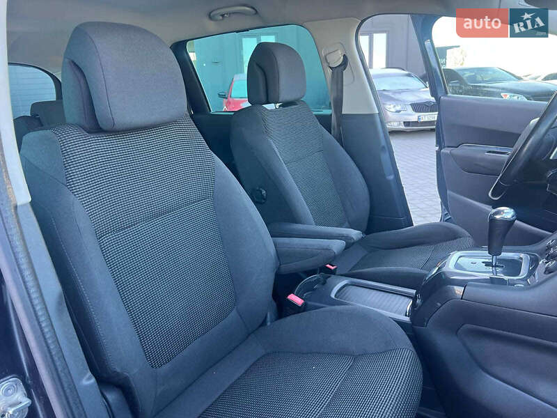 Микровэн Peugeot 5008 2012 в Львове фото 35 Микровэн Peugeot 5008 2012 в Львове