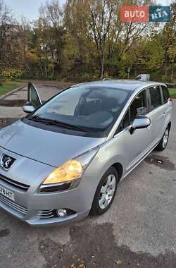 Мікровен Peugeot 5008 2011 в Львові