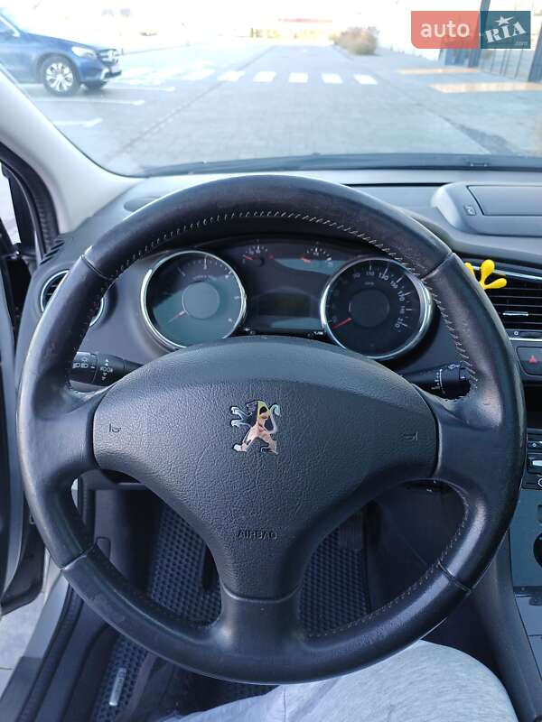Мікровен Peugeot 5008 2010 в Луцьку