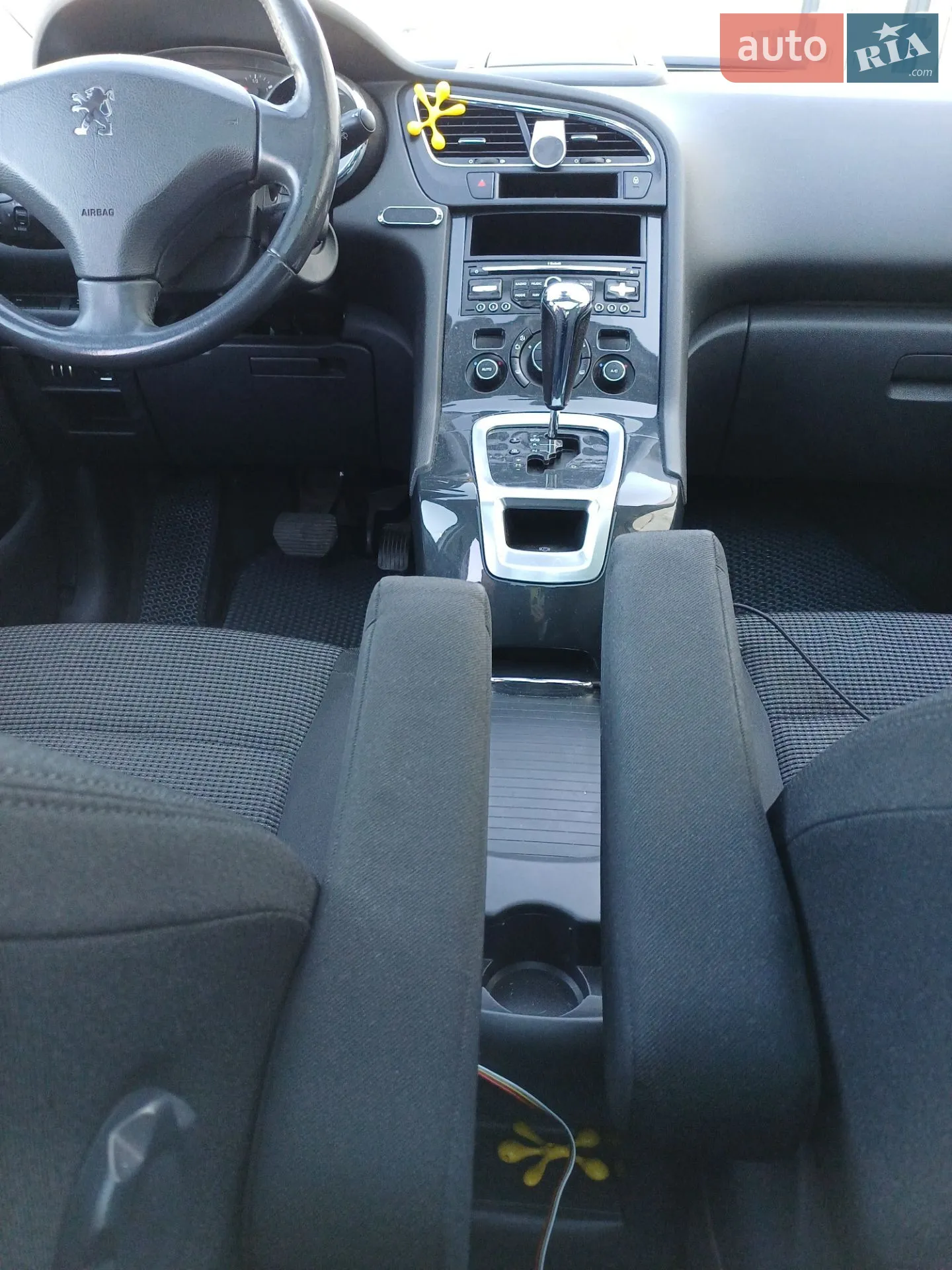 2010 Peugeot 5008 - мініатюра 10