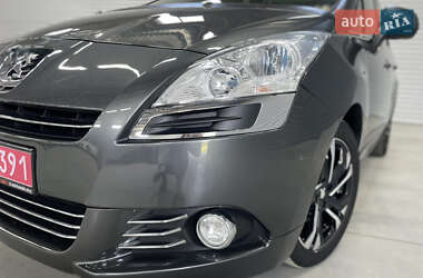 Мікровен Peugeot 5008 2011 в  фото 7 Мікровен Peugeot 5008 2011 в