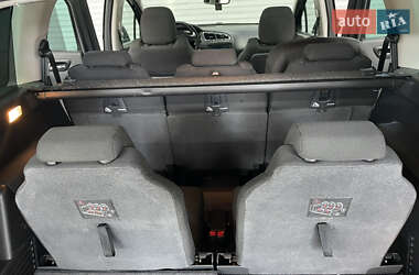 Мікровен Peugeot 5008 2011 в  фото 41 Мікровен Peugeot 5008 2011 в