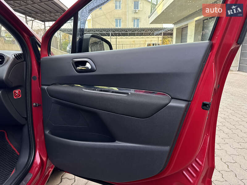 Мікровен Peugeot 5008 2011 в Дрогобичі фото 30 Мікровен Peugeot 5008 2011 в Дрогобичі