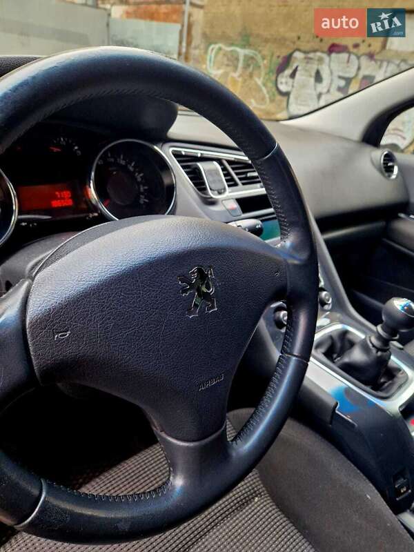 Мікровен Peugeot 5008 2010 в Хмельницькому