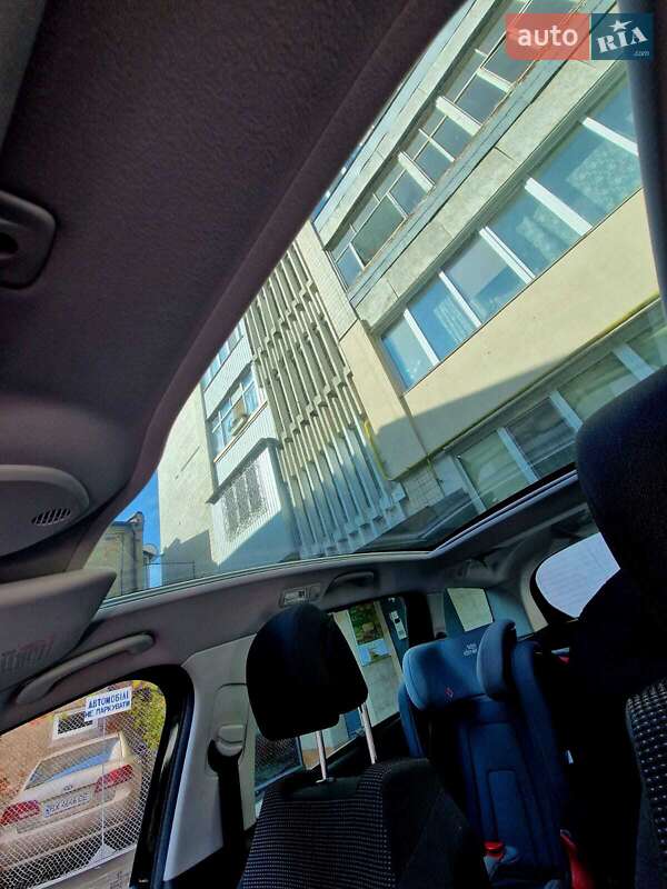 Мікровен Peugeot 5008 2010 в Хмельницькому