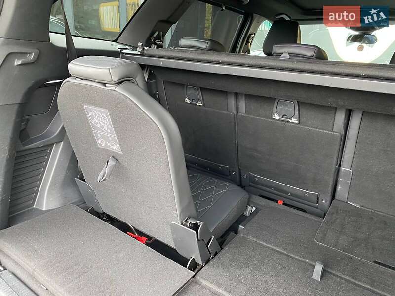 Позашляховик / Кросовер Peugeot 5008 2018 в Хмельницькому фото 12 Позашляховик / Кросовер Peugeot 5008 2018 в Хмельницькому