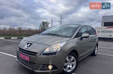 Мікровен Peugeot 5008 2010 в Рівному