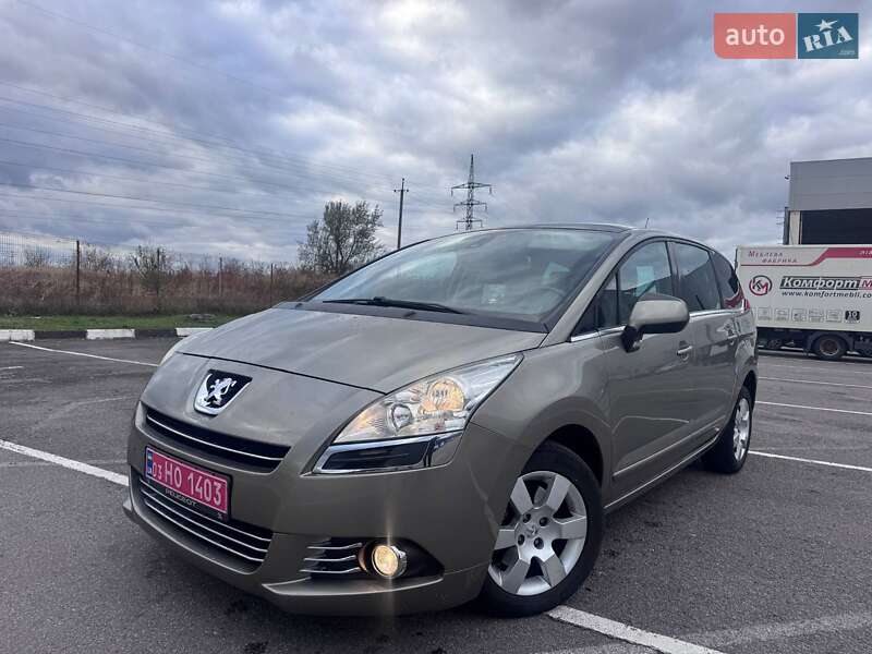 Микровэн Peugeot 5008 2010 в Ровно фото Микровэн Peugeot 5008 2010 в Ровно